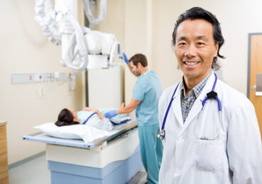 Difficulties in Teaching Diagnostic Reasoning in the Digital Age